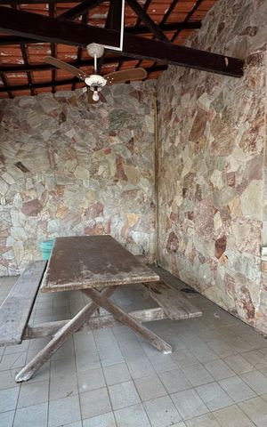 Casa de condomínio à venda com 4203m², 5 quartos e 16 vagas Casa de condomínio à venda com 4203m², 5 quartos e 16 vagasChurrasqueira