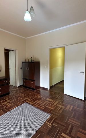 Casa de condomínio à venda com 4203m², 5 quartos e 16 vagas Casa de condomínio à venda com 4203m², 5 quartos e 16 vagasSuíte