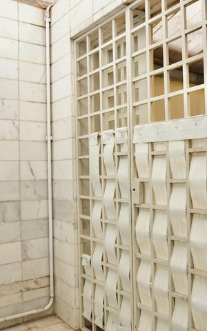 Apartamento à venda com 178m², 2 quartos e 1 vaga Apartamento à venda com 178m², 2 quartos e 1 vagaÁrea de Serviço