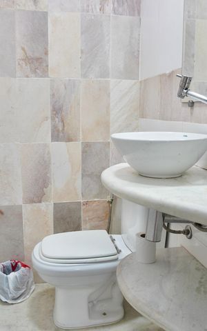 Apartamento à venda com 178m², 2 quartos e 1 vaga Apartamento à venda com 178m², 2 quartos e 1 vagaBanheiro Social