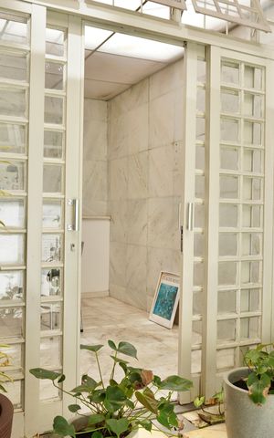Apartamento à venda com 178m², 2 quartos e 1 vaga Apartamento à venda com 178m², 2 quartos e 1 vagaJardim de inverno