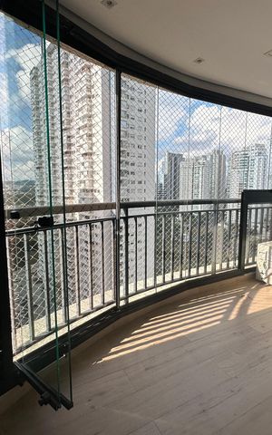 Apartamento à venda com 65m², 2 quartos e 2 vagasVaranda da Sala