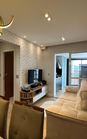 Apartamento à venda com 65m², 2 quartos e 2 vagasSala