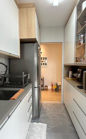 Apartamento à venda com 65m², 2 quartos e 2 vagasCozinha