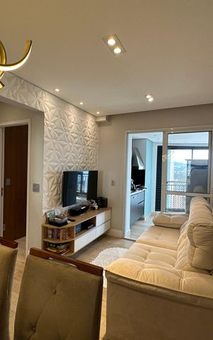 Apartamento à venda com 65m², 2 quartos e 2 vagasSala