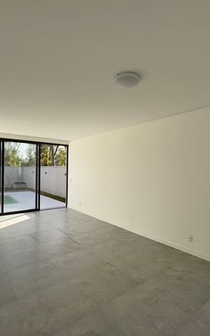 Apartamento à venda com 255m², 3 quartos e 2 vagas Apartamento à venda com 255m², 3 quartos e 2 vagasCozinha