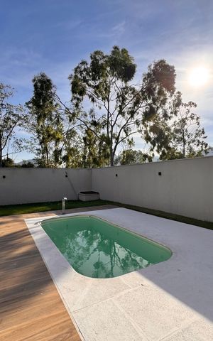 Apartamento à venda com 255m², 3 quartos e 2 vagas Apartamento à venda com 255m², 3 quartos e 2 vagasÁrea externa