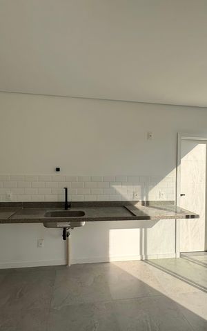 Apartamento à venda com 255m², 3 quartos e 2 vagas Apartamento à venda com 255m², 3 quartos e 2 vagasCozinha