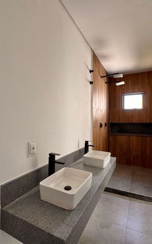 Apartamento à venda com 255m², 3 quartos e 2 vagas Apartamento à venda com 255m², 3 quartos e 2 vagasSuíte 1 - Banheiro