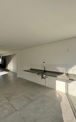 Apartamento à venda com 255m², 3 quartos e 2 vagas Apartamento à venda com 255m², 3 quartos e 2 vagasCozinha