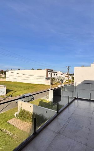 Apartamento à venda com 255m², 3 quartos e 2 vagas Apartamento à venda com 255m², 3 quartos e 2 vagasSuíte 3 - Varanda