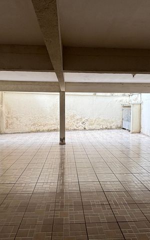 Apartamento à venda com 220m², 3 quartos e 2 vagas Apartamento à venda com 220m², 3 quartos e 2 vagasGaragem