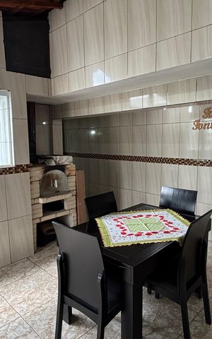 Apartamento à venda com 220m², 3 quartos e 2 vagas Apartamento à venda com 220m², 3 quartos e 2 vagasCobertura