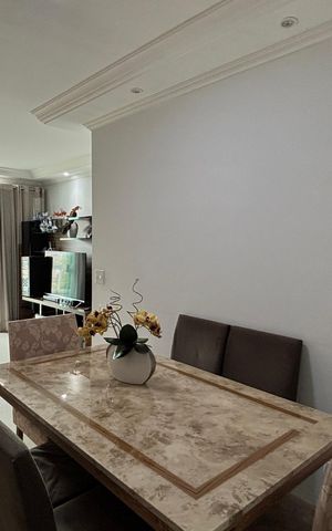 Apartamento à venda com 220m², 3 quartos e 2 vagas Apartamento à venda com 220m², 3 quartos e 2 vagasSala - Sala de Jantar