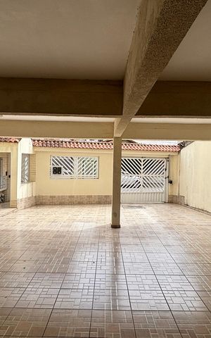 Apartamento à venda com 220m², 3 quartos e 2 vagas Apartamento à venda com 220m², 3 quartos e 2 vagasGaragem