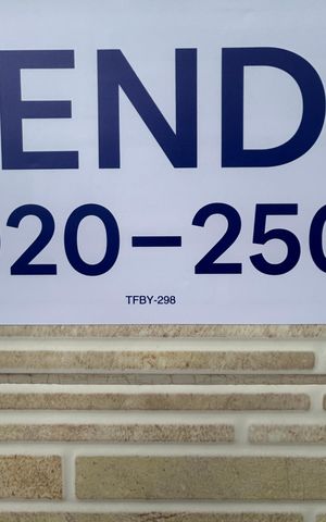Apartamento à venda com 220m², 3 quartos e 2 vagas Apartamento à venda com 220m², 3 quartos e 2 vagasFachada
