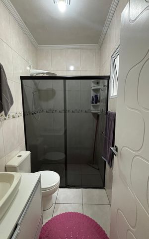 Apartamento à venda com 220m², 3 quartos e 2 vagas Apartamento à venda com 220m², 3 quartos e 2 vagasBanheiro da Suíte