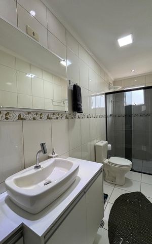 Apartamento à venda com 220m², 3 quartos e 2 vagas Apartamento à venda com 220m², 3 quartos e 2 vagasBanheiro