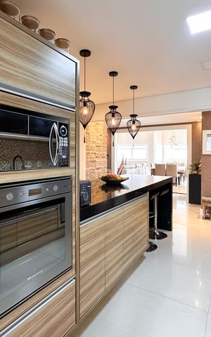 Apartamento à venda com 153m², 4 quartos e 2 vagas Apartamento à venda com 153m², 4 quartos e 2 vagasCozinha