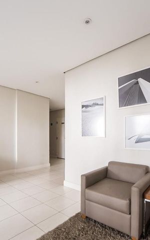 Apartamento à venda com 153m², 4 quartos e 2 vagas Apartamento à venda com 153m², 4 quartos e 2 vagasÁrea comum - Hall