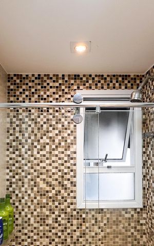 Apartamento à venda com 153m², 4 quartos e 2 vagas Apartamento à venda com 153m², 4 quartos e 2 vagasBanheiro Social