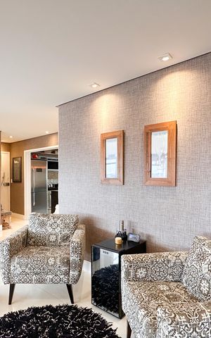 Apartamento à venda com 153m², 4 quartos e 2 vagas Apartamento à venda com 153m², 4 quartos e 2 vagasSala de estar