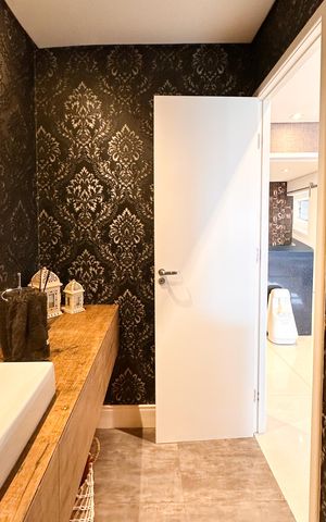 Apartamento à venda com 153m², 4 quartos e 2 vagas Apartamento à venda com 153m², 4 quartos e 2 vagasLavabo