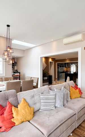 Apartamento à venda com 153m², 4 quartos e 2 vagas Apartamento à venda com 153m², 4 quartos e 2 vagasSala