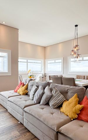 Apartamento à venda com 153m², 4 quartos e 2 vagas Apartamento à venda com 153m², 4 quartos e 2 vagasSala