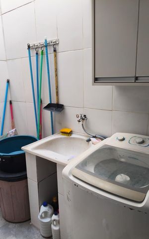 Casa para alugar com 150m², 2 quartos e 2 vagasÁrea de serviço