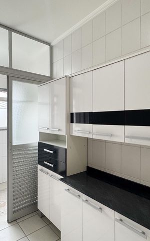 Apartamento para alugar com 65m², 2 quartos e 1 vaga Apartamento para alugar com 65m², 2 quartos e 1 vagaCozinha