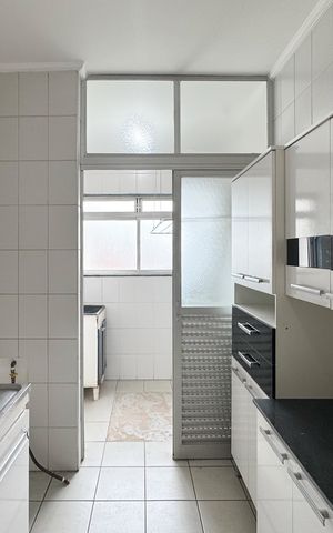 Apartamento para alugar com 65m², 2 quartos e 1 vaga Apartamento para alugar com 65m², 2 quartos e 1 vagaCozinha