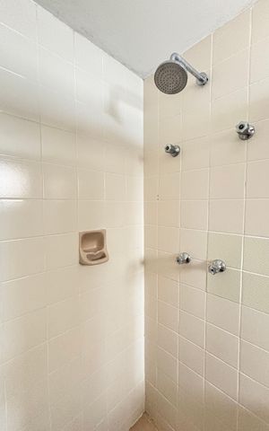 Apartamento à venda com 70m², 2 quartos e 1 vagaBanheiro da Suíte