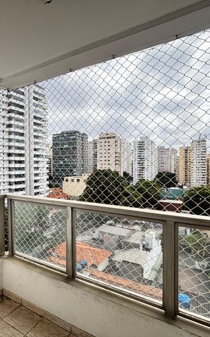 Apartamento à venda com 70m², 2 quartos e 1 vagaVaranda