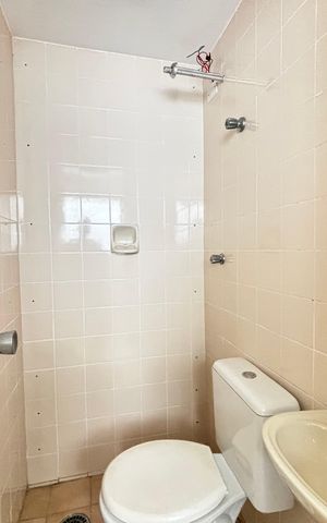 Apartamento à venda com 70m², 2 quartos e 1 vagaBanheiro de serviço