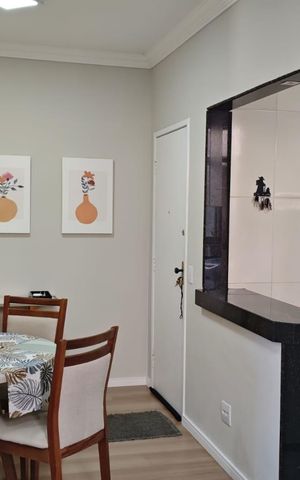 Apartamento à venda com 70m², 2 quartos e 1 vaga Apartamento à venda com 70m², 2 quartos e 1 vagaSala