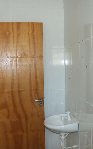 Casa de condomínio para alugar com 77m², 3 quartos e 2 vagasBanheiro 2