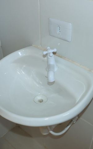 Casa de condomínio para alugar com 77m², 3 quartos e 2 vagasBanheiro 2