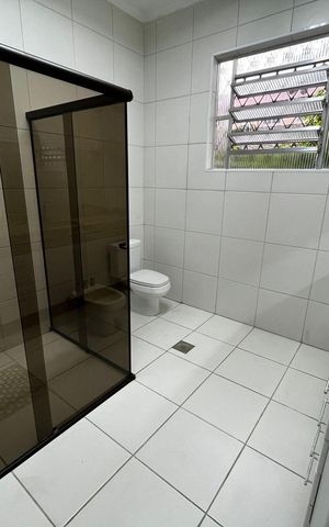 Casa para alugar com 236m², 3 quartos e 3 vagas