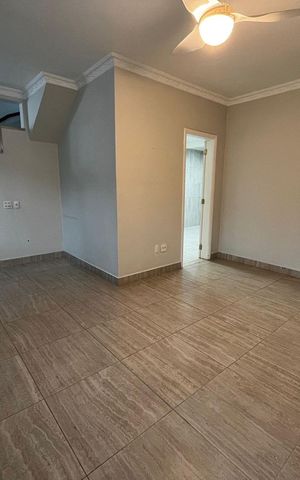Casa para alugar com 236m², 3 quartos e 3 vagas