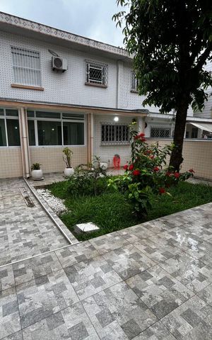 Casa para alugar com 236m², 3 quartos e 3 vagas