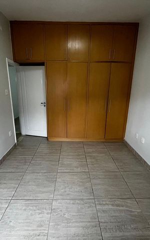 Casa para alugar com 236m², 3 quartos e 3 vagas