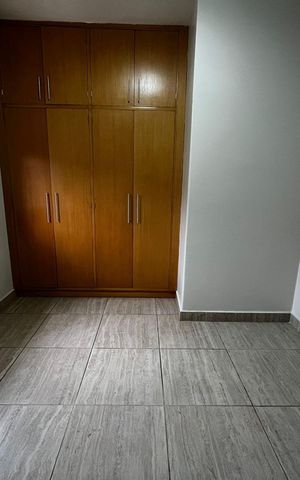 Casa para alugar com 236m², 3 quartos e 3 vagas