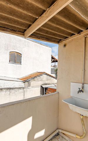 Casa à venda com 125m², 3 quartos e sem vagaÁrea de serviço
