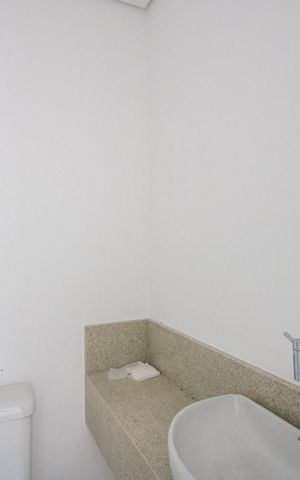 Apartamento à venda com 79m², 2 quartos e 2 vagas Apartamento à venda com 79m², 2 quartos e 2 vagasLavabo