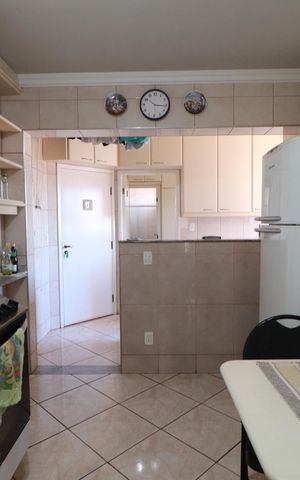 Apartamento para alugar com 133m², 3 quartos e 2 vagasCozinha 