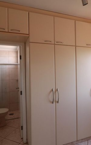 Apartamento para alugar com 133m², 3 quartos e 2 vagasQuarto de serviço 