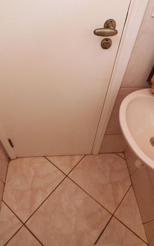 Apartamento para alugar com 133m², 3 quartos e 2 vagasBanheiro de serviço 