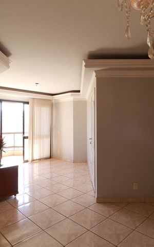 Apartamento para alugar com 133m², 3 quartos e 2 vagasSala