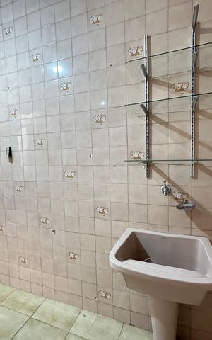 Casa para alugar com 90m², 2 quartos e sem vagaÁrea de Serviço